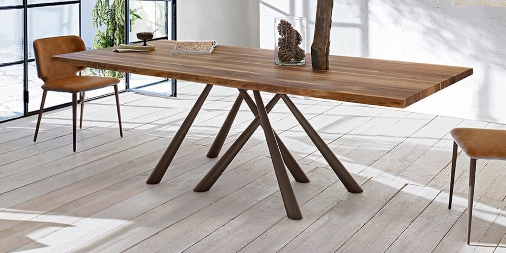 Forest fix vagy kihúzható asztalok, normál, kerek és ovális